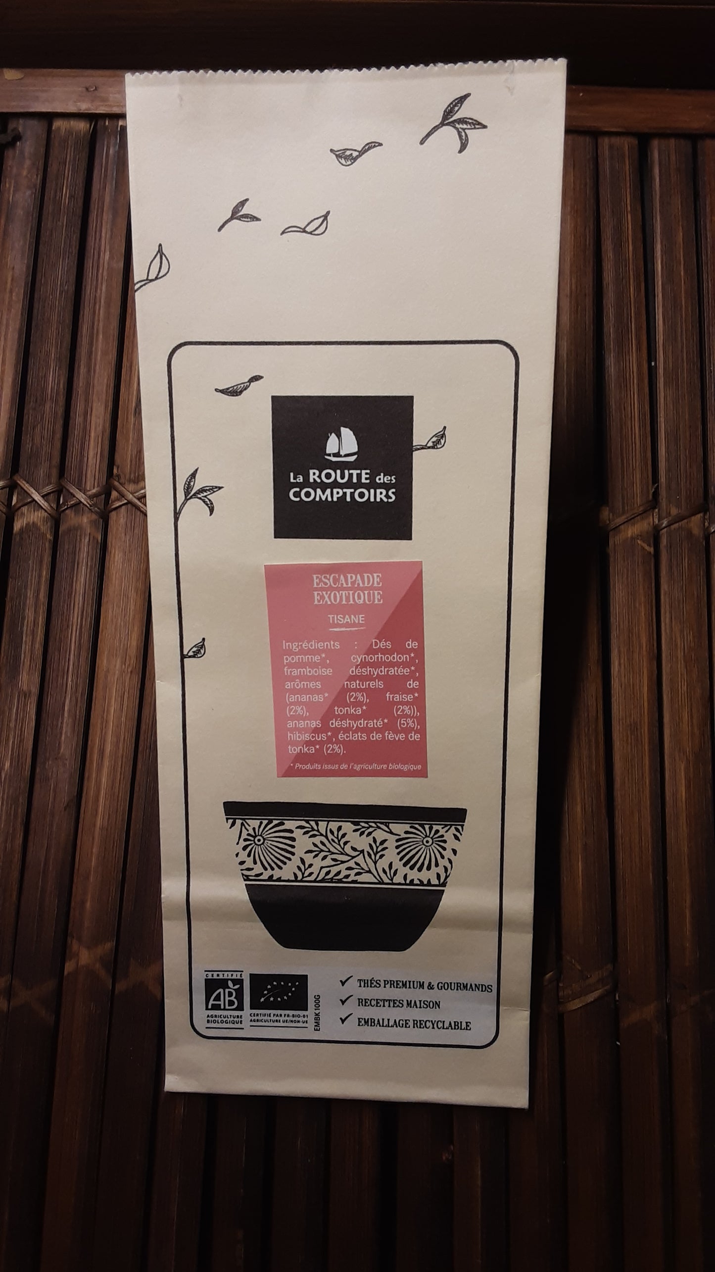 Tisane gourmande ESCAPADE EXOTIQUE-ananas, tonka, fraise